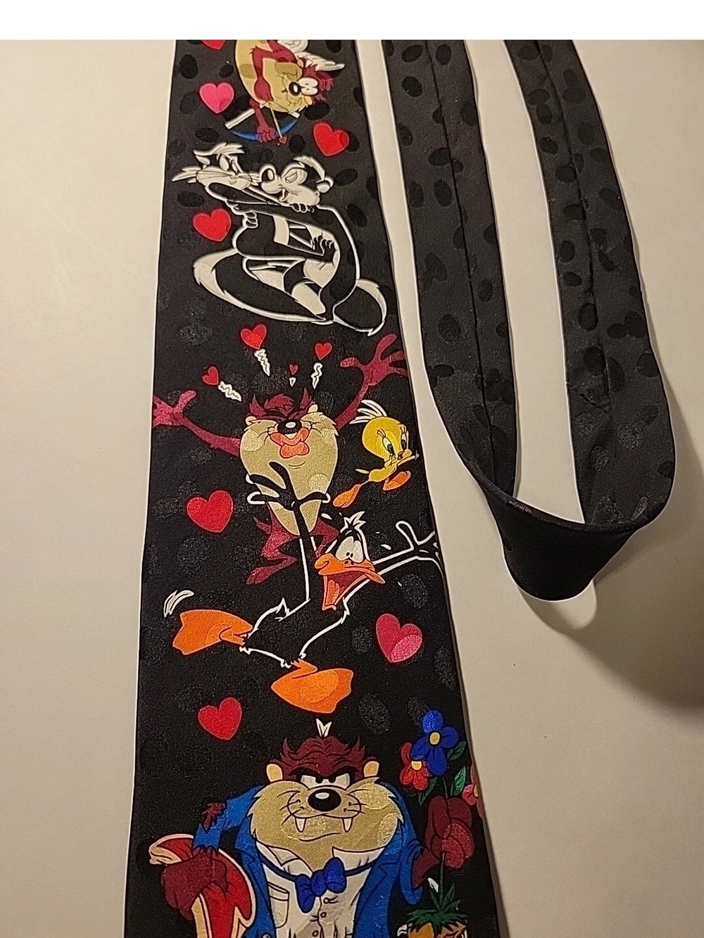 Looney Tunes Mania Valentine's Day Love Heart Necktie 1995